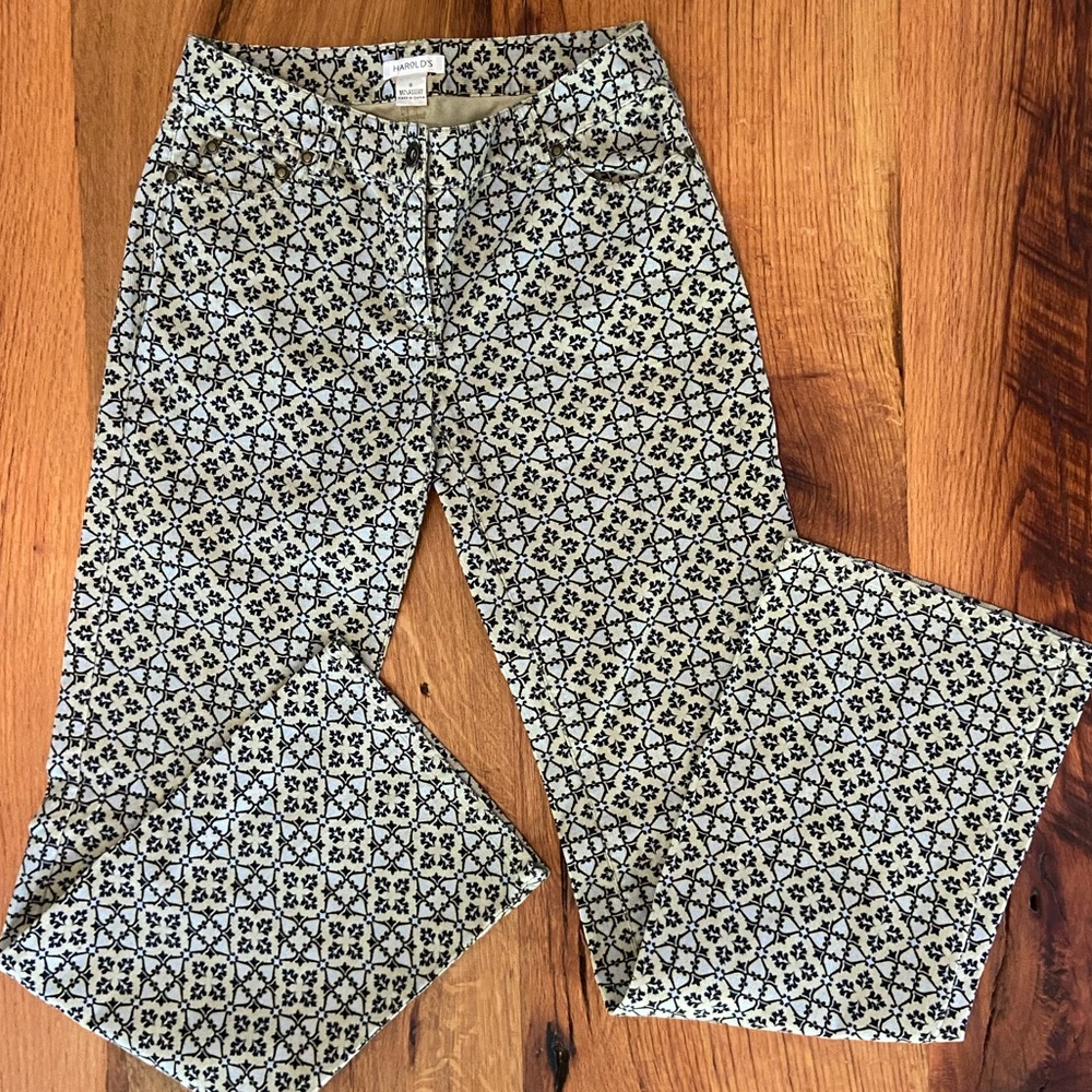 Harold’s Classic Stretch Straight Leg Corduroy Pants, Fun Geometric Print, Sz 0